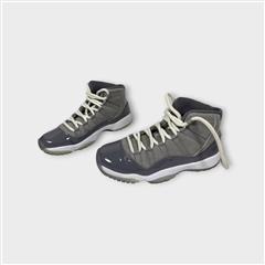 Jordan 11 Retro 'Cool Grey' 2021 (GS) Size 6.5Y 378038-005